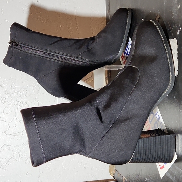 HIGH LIGHTS Fabric Sock Bootie 7M Black - Picture 4 of 14